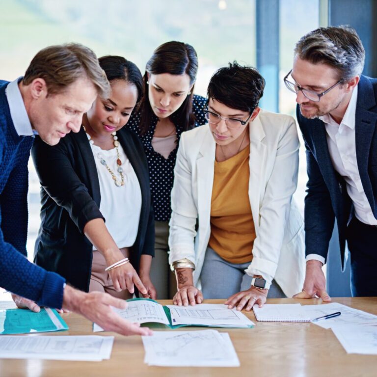 Top Employee Recognition Plans: A Comprehensive Strategic Framework